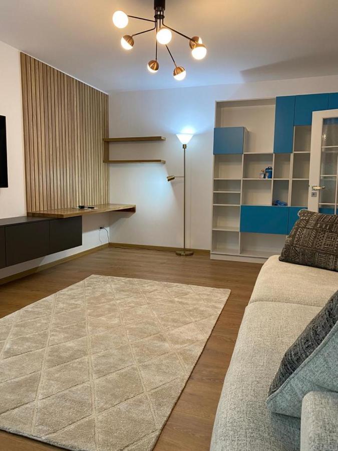 Mery Luxury Apartment กาลาจิ ภายนอก รูปภาพ
