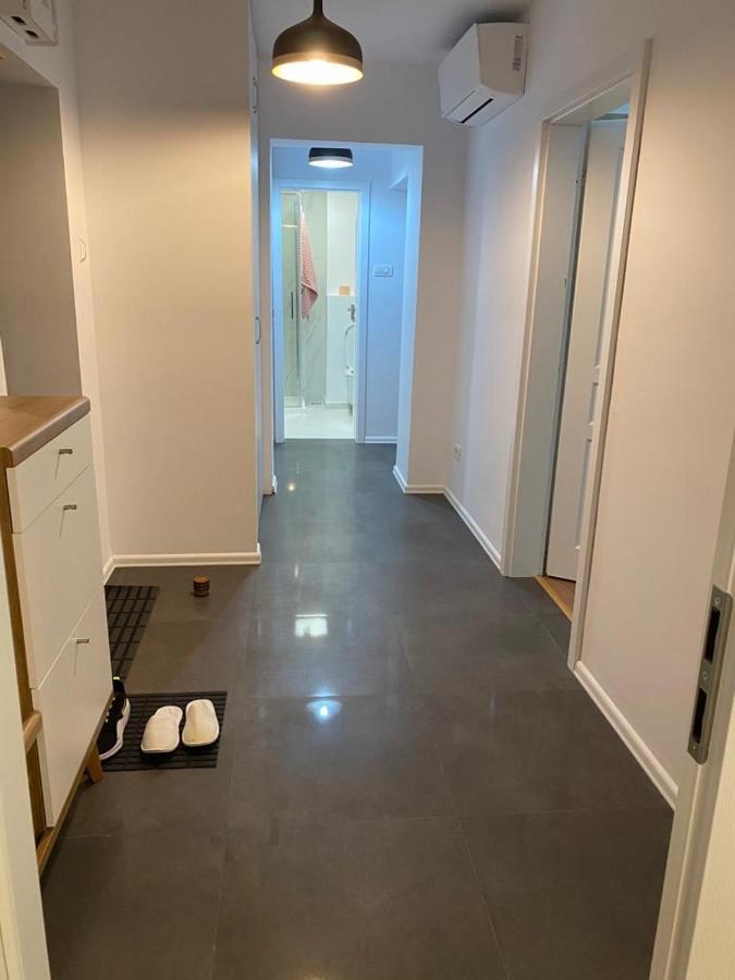 Mery Luxury Apartment กาลาจิ ภายนอก รูปภาพ